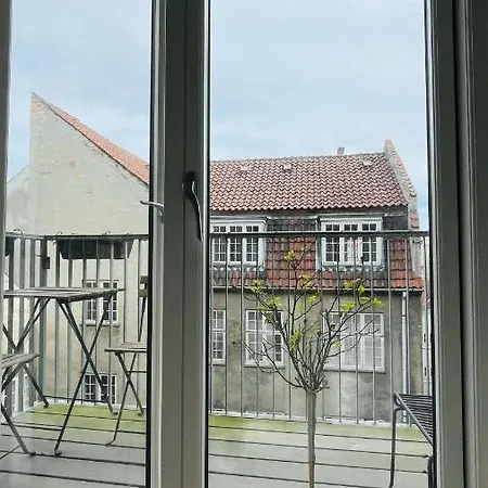 아파트 Apartmentincopenhagen 80 *